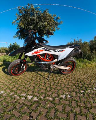 ktm 690 SMC R 2019 depo a libretto A2