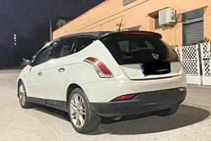 Lancia delta  2010