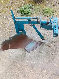 aratro per motocoltivatore