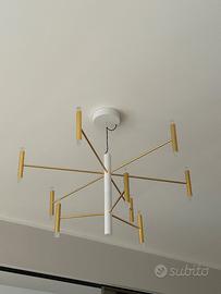 Lampadario design oro e bianco stile Sputnik