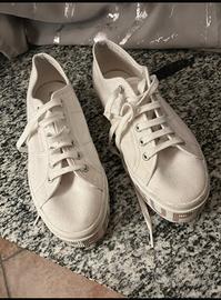 Superga