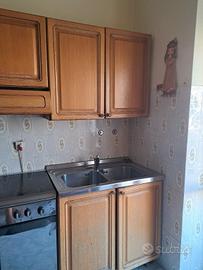  cucina e credenza imminente ristrutturazione