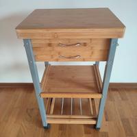 Carrello portaoggetti per cucina con ruote