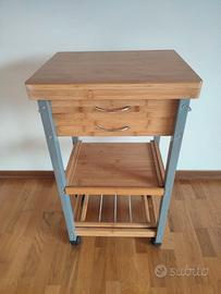 Carrello portaoggetti per cucina con ruote