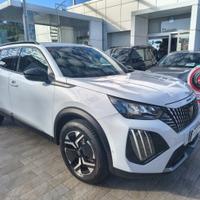 PEUGEOT 2008 BlueHDi 130 S&S EAT8 Allure