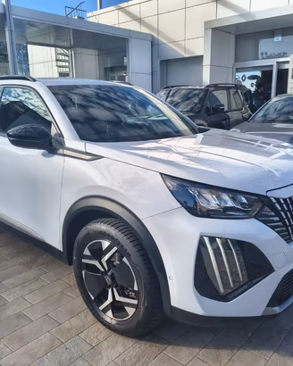 PEUGEOT 2008 BlueHDi 130 S&S EAT8 Allure