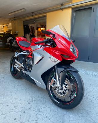 Mv agusta F3 800