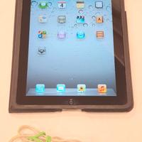 iPad 64GB Apple 2010-2011 con custodia originale