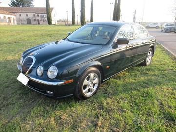 Jaguar S-Type 3.0 V6 Executive ASI Bollo 156 euro