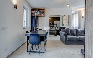 CASTELLETTO SOPRA TICINO - TRILOCALE DOPPI SERVIZI