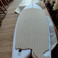 Fish 6'1 con pad