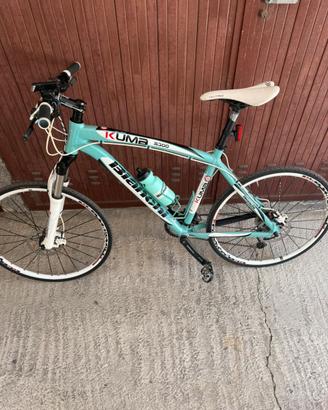 Bici bianchi modello kuma 5300