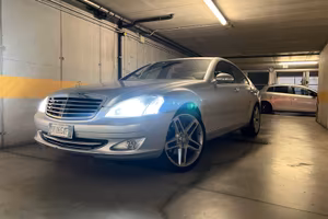 Mercedes S320 W221