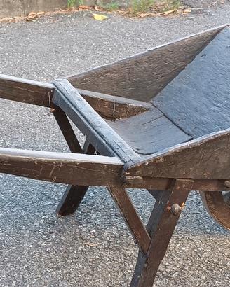 carriola  legno originale