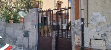 Casa Semindipendente - Paternò