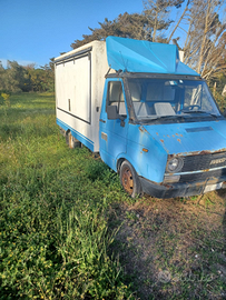 Autonegozio Iveco 35-8 Patente B