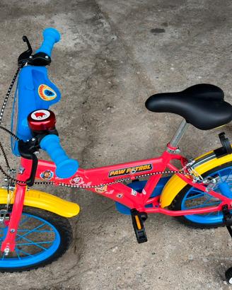 Bici Bambino paw patrol con casco