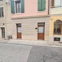 Locale commerciale - Gorizia -