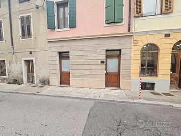 Locale commerciale - Gorizia -