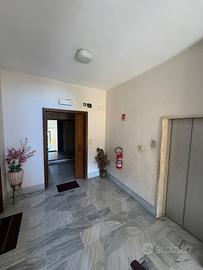 Ampio Appartamento di 180 mq con Garage