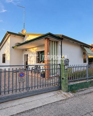 VILLA A JESOLO PAESE !!!