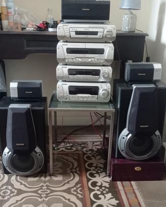 Impianto stereo Technics