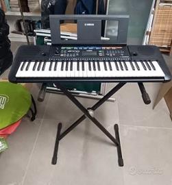 Tastiera musicale Yamaha PSR E253 - MAI USATA