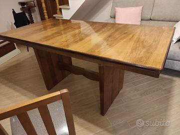 Tavolo in Legno anni 50 con 4 sedie