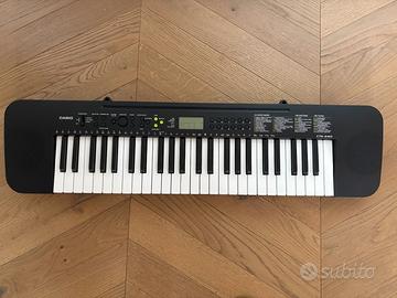 Pianola Casio CTK-240 + custodia + scatola