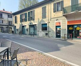 NEGOZIO A IVREA