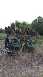 Attrezzature agricole