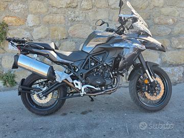 Benelli trk 502x