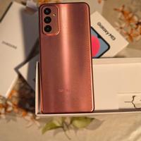 smartphone Samsung Galaxy M13