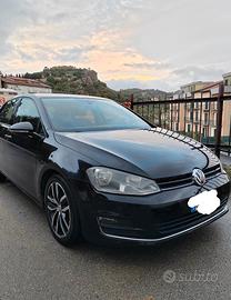 Volkswagen Golf 7 sport 1.6 TDI – 105 CV – 2013