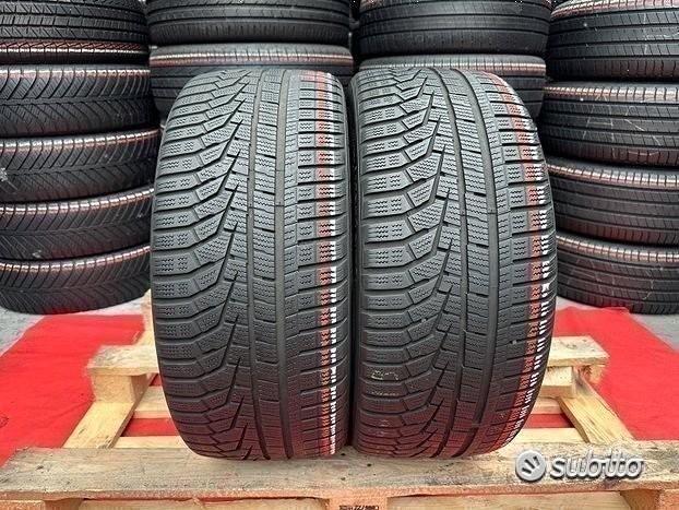 Subito - J GOMME - 2 gomme 235 40 19 Hankook invernali - Accessori Auto In  vendita a Milano