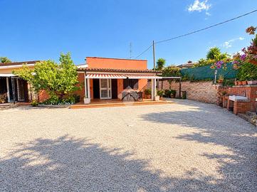 CASA INDIPENDENTE A LANUVIO