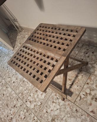 Tavolino  di legno chiudibile 