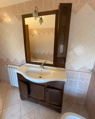 Mobile bagno 100  in legno con specchiera completo