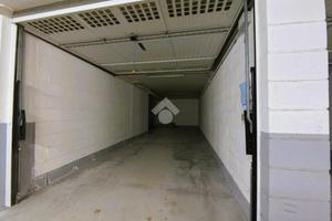 BOX A CIVITANOVA MARCHE