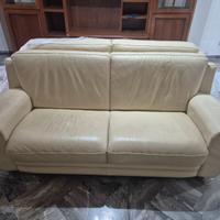 Divano in vera pelle