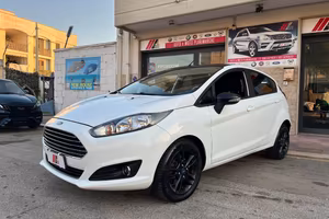 FORD Fiesta 1.5 TDCi 75 CV 5p. Titanium FULL