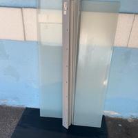 2 mensole in vetro Ikea