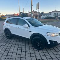 Chevrolet Captiva bianca