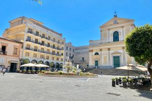 Piazza duomo - appartamento con garage