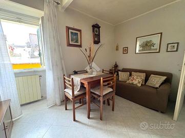 2 LOCALI A MONTE COMPATRI