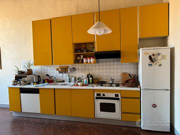 SOLO ANTE  SMONTATE  Prezzo cadCucina gialla Stosa