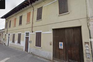 Casa di ringhiera in Parabiago