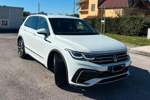 Volkswagen TiguanR Line