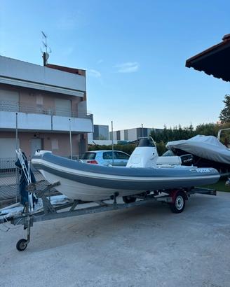 Gommone Focchi 570 con Suzuki 40/60
