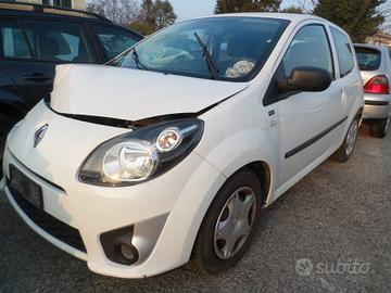 RICAMBI RENAULT TWINGO 1.2 B ANNO 2011